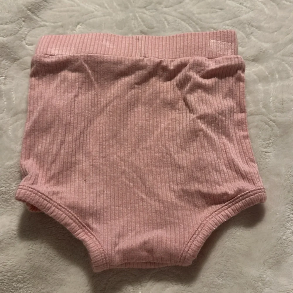Ruffled Knit Kate Quinn Baby Bloomers/ Diaper Cover Sz 6/12m